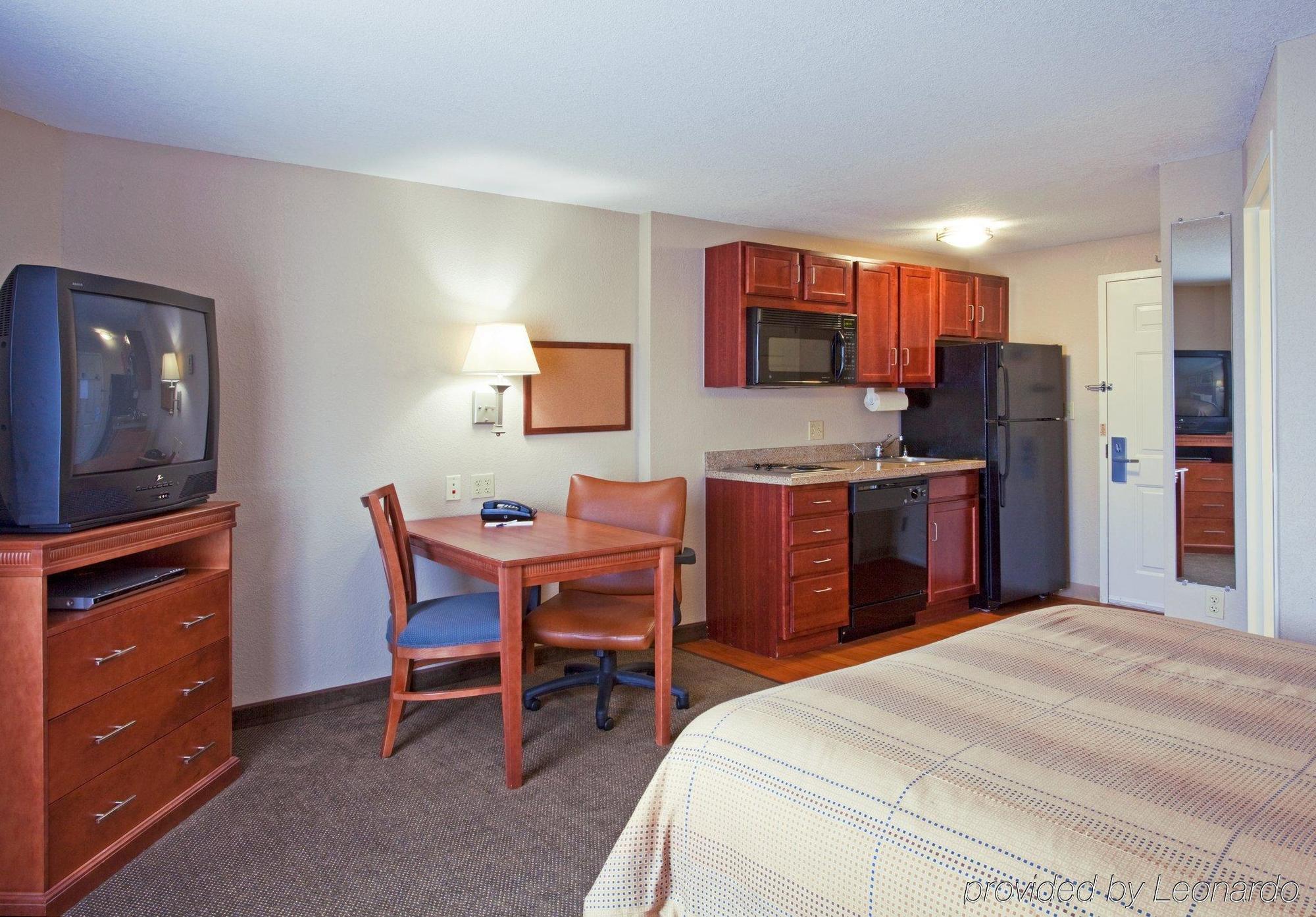 Candlewood Suites Fort Lauderdale Airport-Cruise By Ihg Ngoại thất bức ảnh